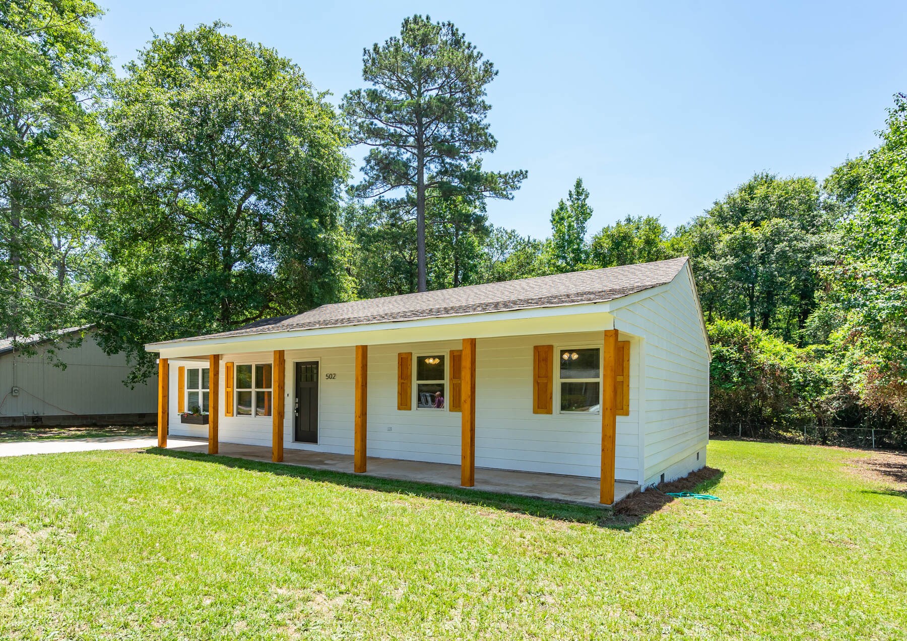 Building Photo - 502 Cherokee Court
