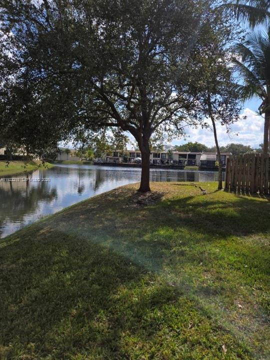 Building Photo - 7601 SW 105th Ave