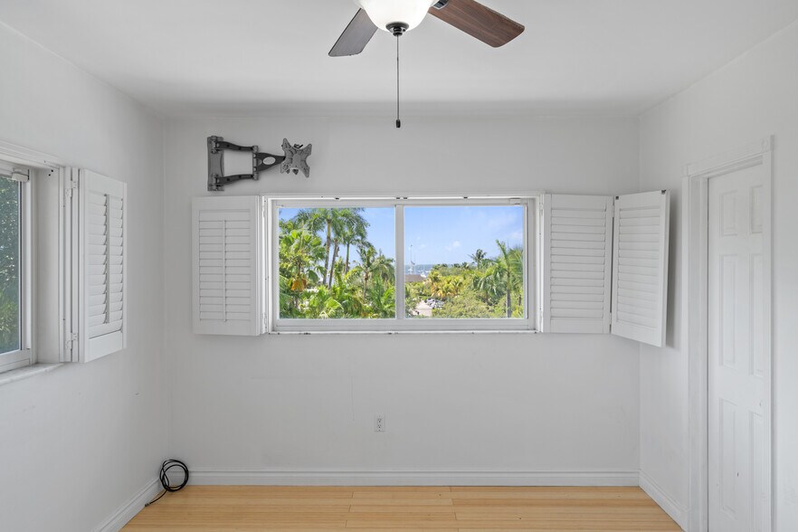 Water views from primary suite - 2539 S Bayshore Dr