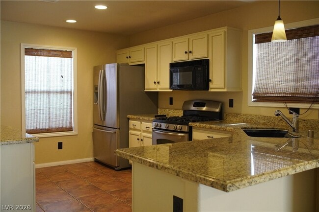 Building Photo - 8037 N Cabbage Cove St