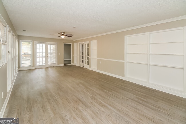 Building Photo - 1393 Crooked Tree Cir