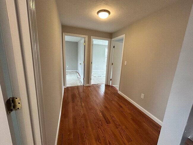 Building Photo - 38 Reservoir St