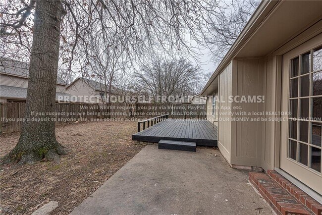 Building Photo - 3169 Mica St