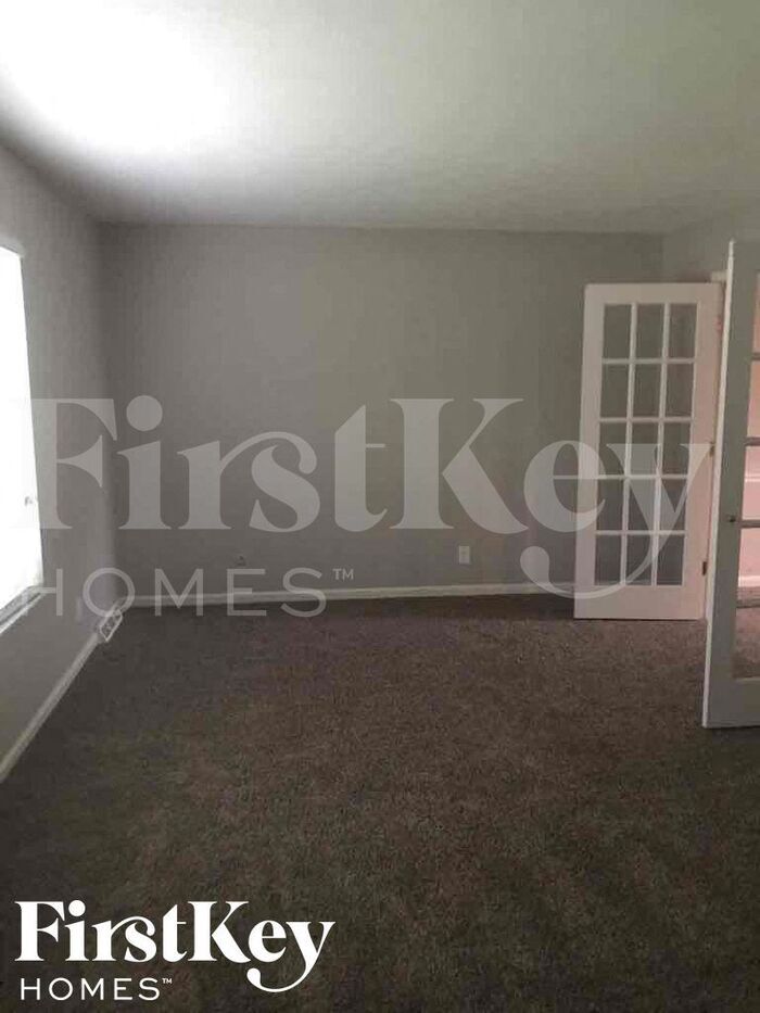 Building Photo - 1823 Caribbean Dr