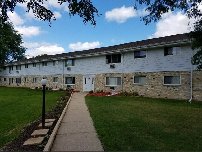 Building Photo - Sunnyview Apartments