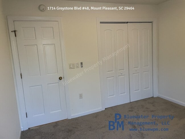 Building Photo - 1714 Greystone Blvd