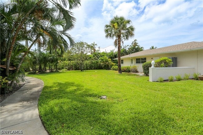 Building Photo - 2901 Crayton Rd