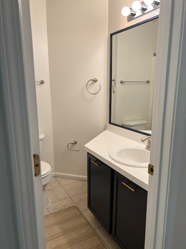 Building Photo - 2221 Mountain Mist Ct