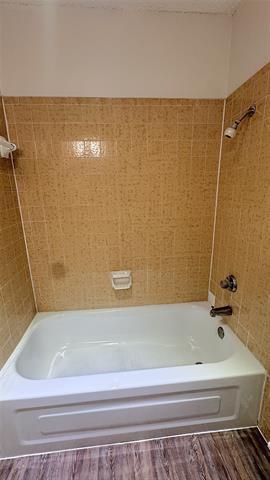 Building Photo - 1122 Pyramid Dr