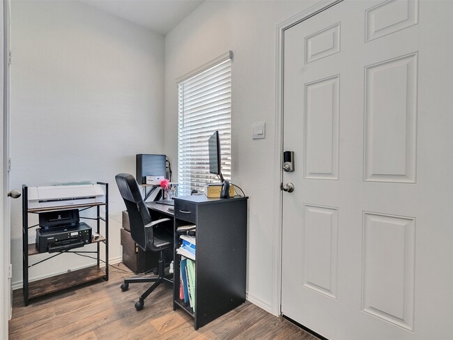 Building Photo - 14744 Hazel Br Dr