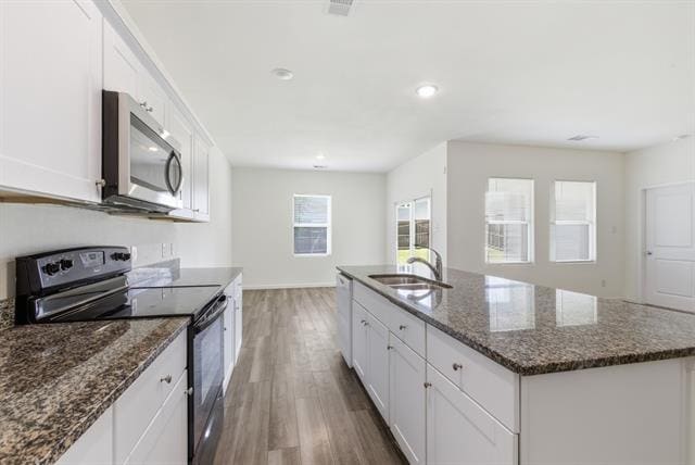 Building Photo - 759 Crestridge Dr