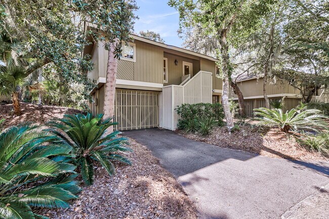 Building Photo - Branson - Breeze