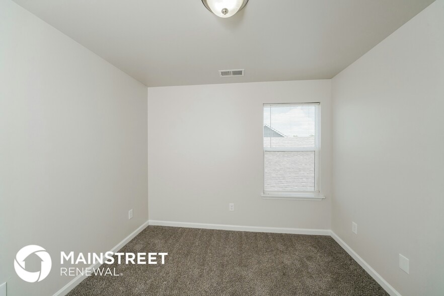 Building Photo - 2513 Guildhall Ln