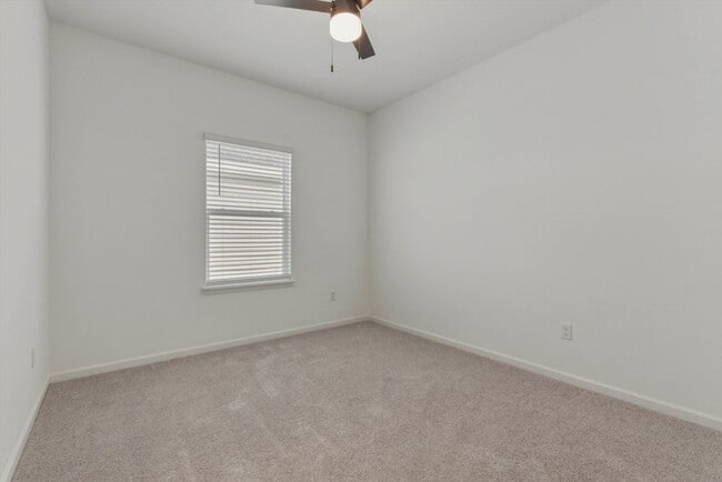 Building Photo - 1479 Lachlan Cir