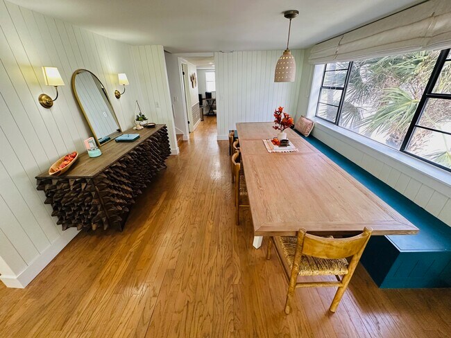 Building Photo - 12274 1st St W