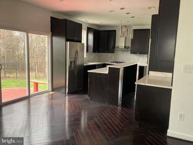 Building Photo - 4312 Hatties Progress Dr