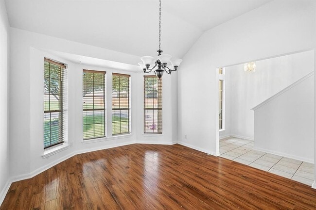 Building Photo - 100 Barberry Dr