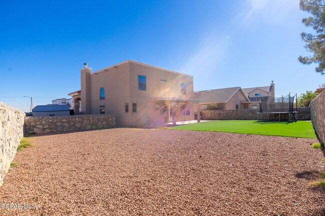 Building Photo - 1497 Dunlin Pl