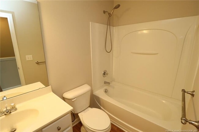 Building Photo - 236 Linden Park Ln