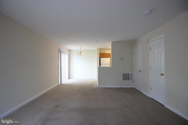 Building Photo - 622 Sprite Way