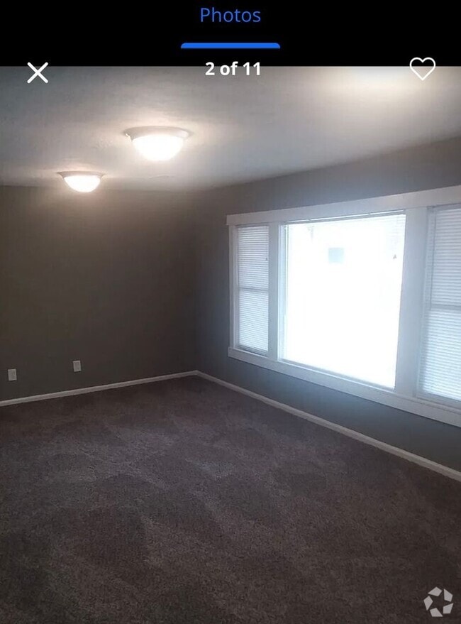 Building Photo - Affordable Country Living