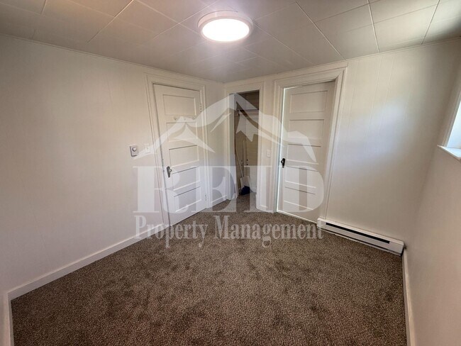 Building Photo - 1113-1113 1/2 N Cambrian Ave