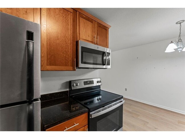 Building Photo - 4400 Upton Ave S