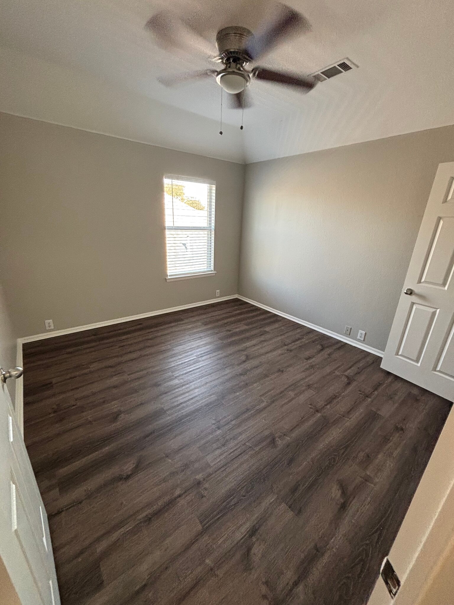 Building Photo - 2756 Thorncreek Ln