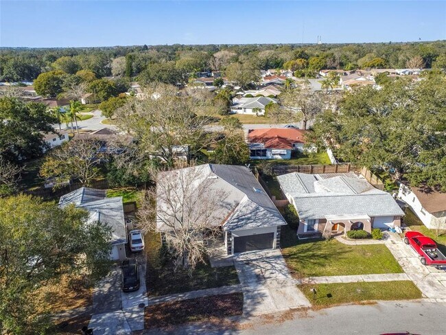 Building Photo - 5840 Mariposa Dr