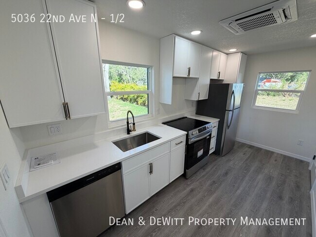 Building Photo - 5036 22nd Ave N