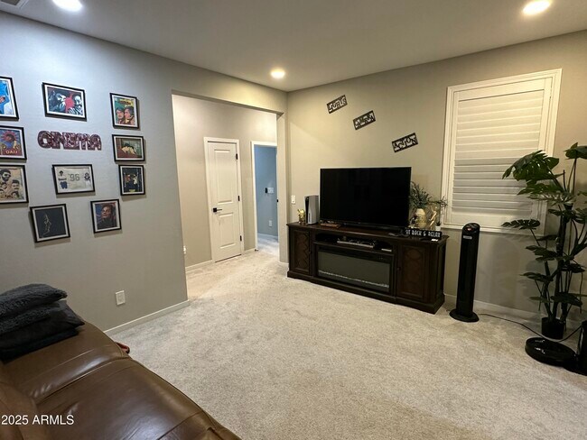 Building Photo - 4839 S Ferric