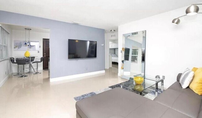 Building Photo - 1473 NW 10th St