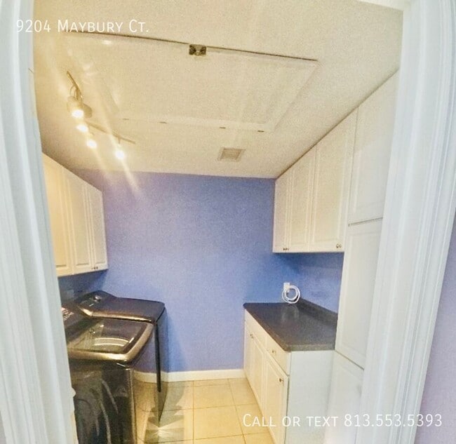 Building Photo - 9204 Maybury Ct