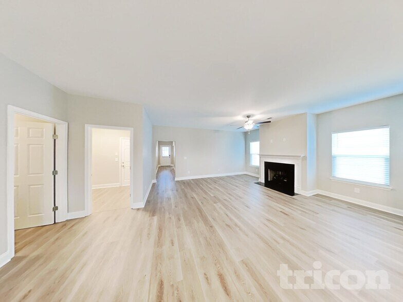 Building Photo - 1139 Westgate Dr