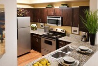 Building Photo - 8787 Woodway Dr