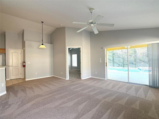 Building Photo - 287 Sandy Ridge Dr