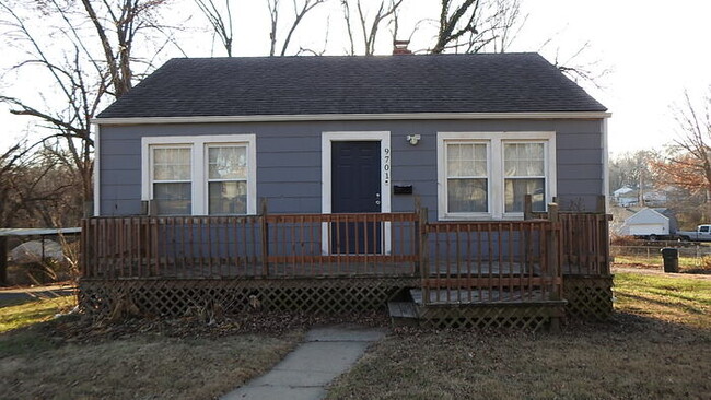 Building Photo - 3bedroom - 1 bath in Raytown