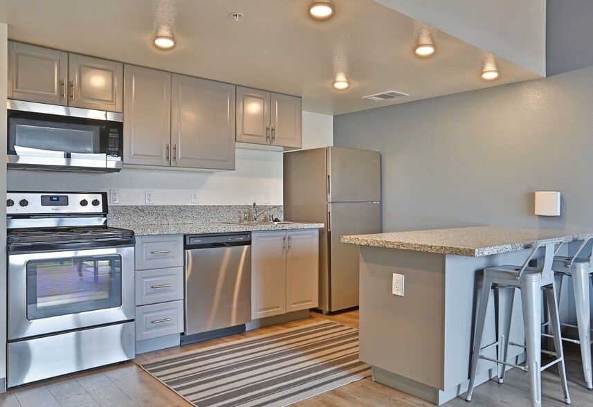 Interior Photo - The Towers at Pink Hill