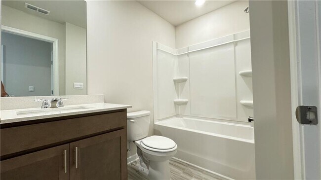 Building Photo - 694 Gabby Pt