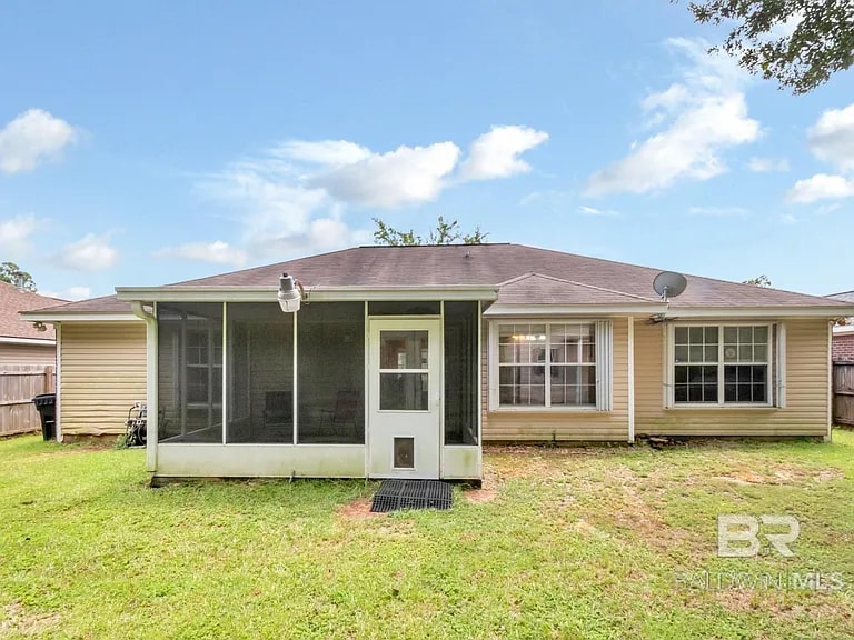 Building Photo - 8816 Spring Grove N