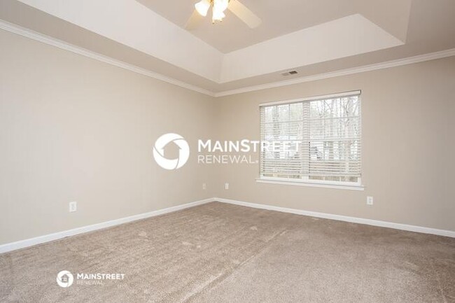 Building Photo - 2745 Trellis Oaks Dr SW