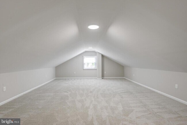 Building Photo - 5107 Bradley Blvd