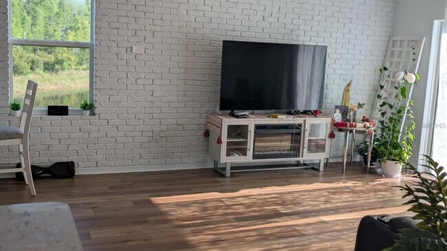 Building Photo - 3446 Suncoast Plains Dr