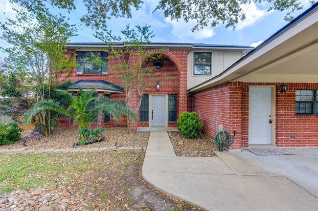 Building Photo - 3310 Little Farms Ct