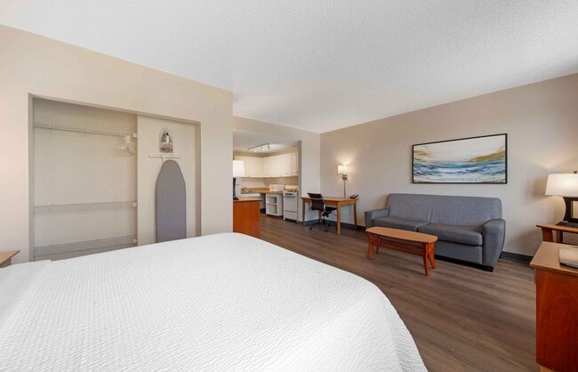 Building Photo - Furnished Studio-Fort Lauderdale - Cypress Creek - NW 6th Way