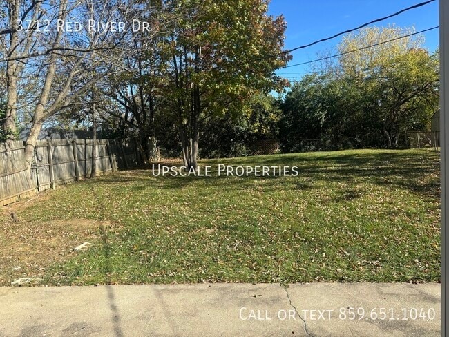 Building Photo - 3712 Red River Dr