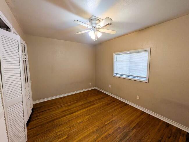 Building Photo - 770 Peyton Dr