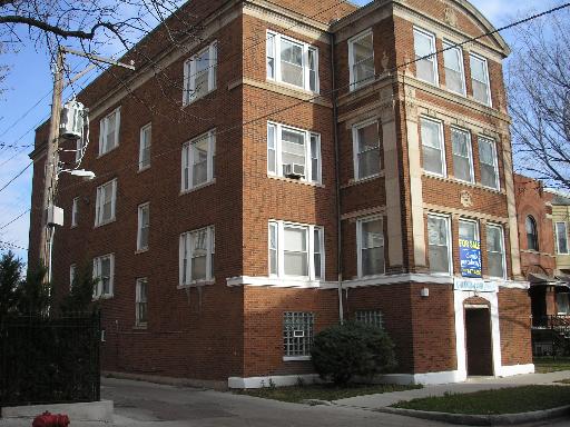 Building Photo - 924 E 46th St