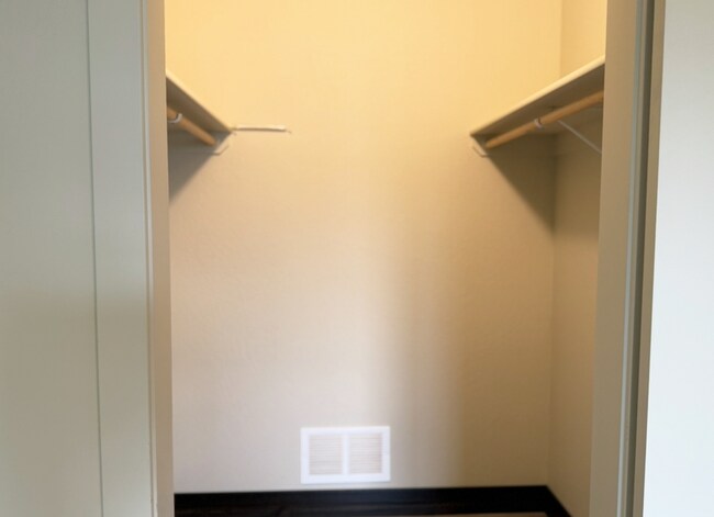 Building Photo - Modern Kalispell Home