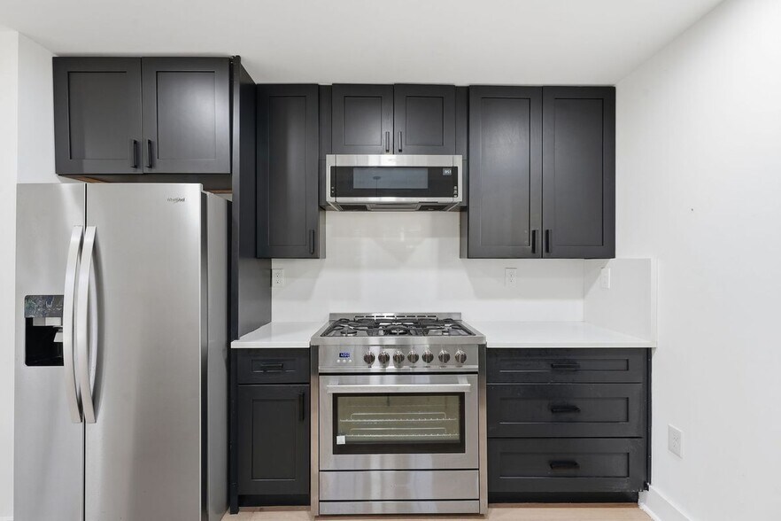 Building Photo - 167 Rockmart Dr SW